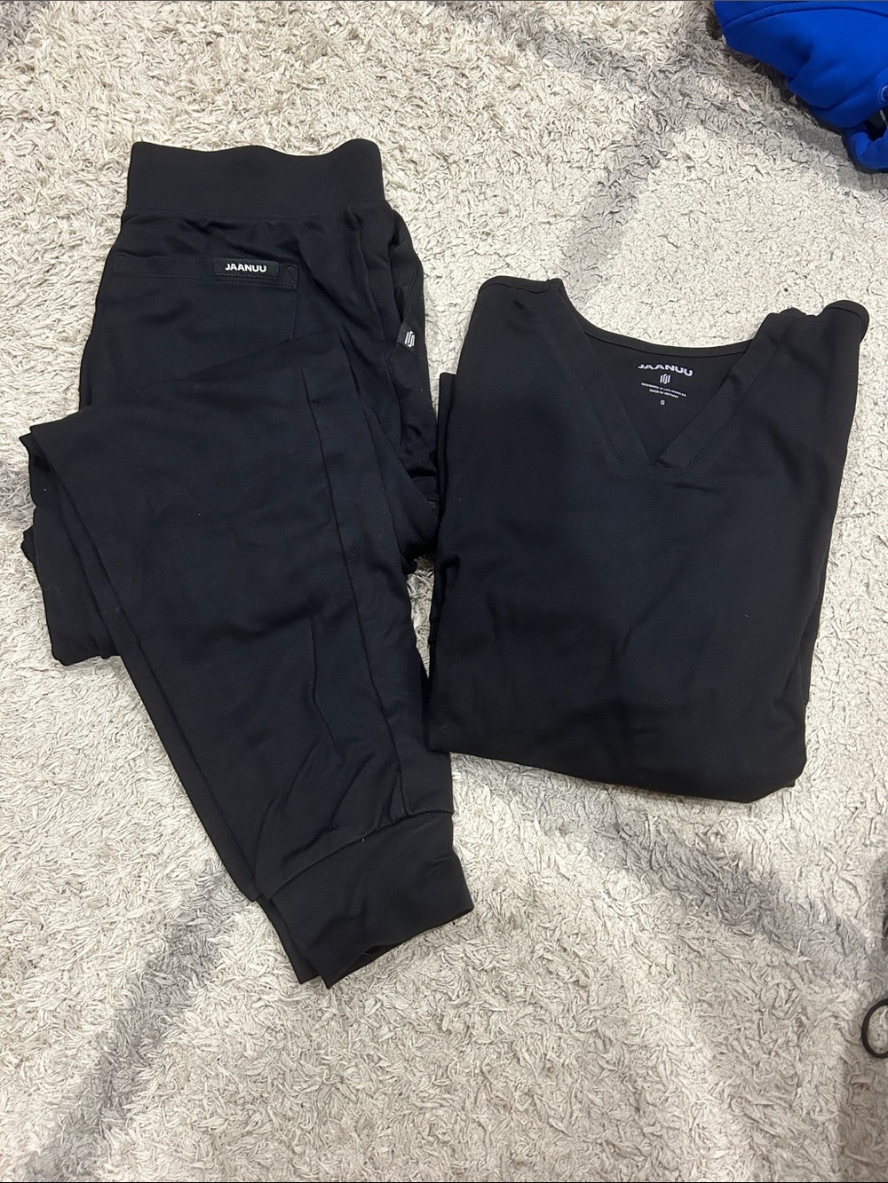 Jaanuu Black Women Small  V-Neck Scrub Top & Jogger Pants Set